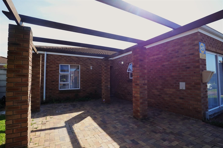 2 Bedroom Property for Sale in Sirroccos Western Cape